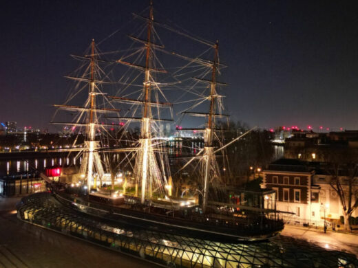 Port-of-Tilbury_1_xyby