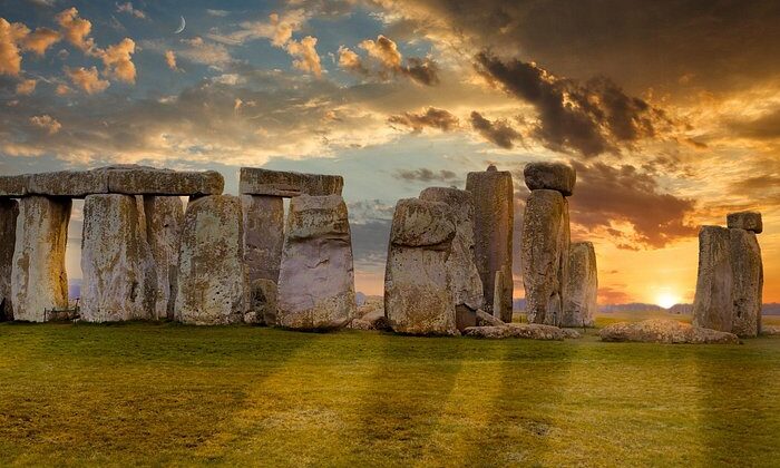 Stonehenge and Bath Tour from London – Exclusive Travel Package (5)