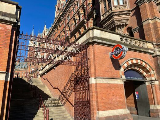 francais-a-londres-7MuIXeBroFo-unsplash